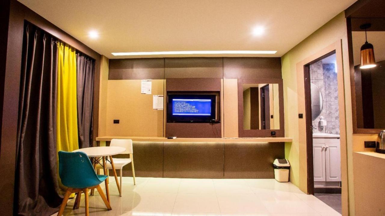 Grande Classic By Goad Avadhess Hospitality 1 Km Walking Street Pattaya Beach Exterior photo