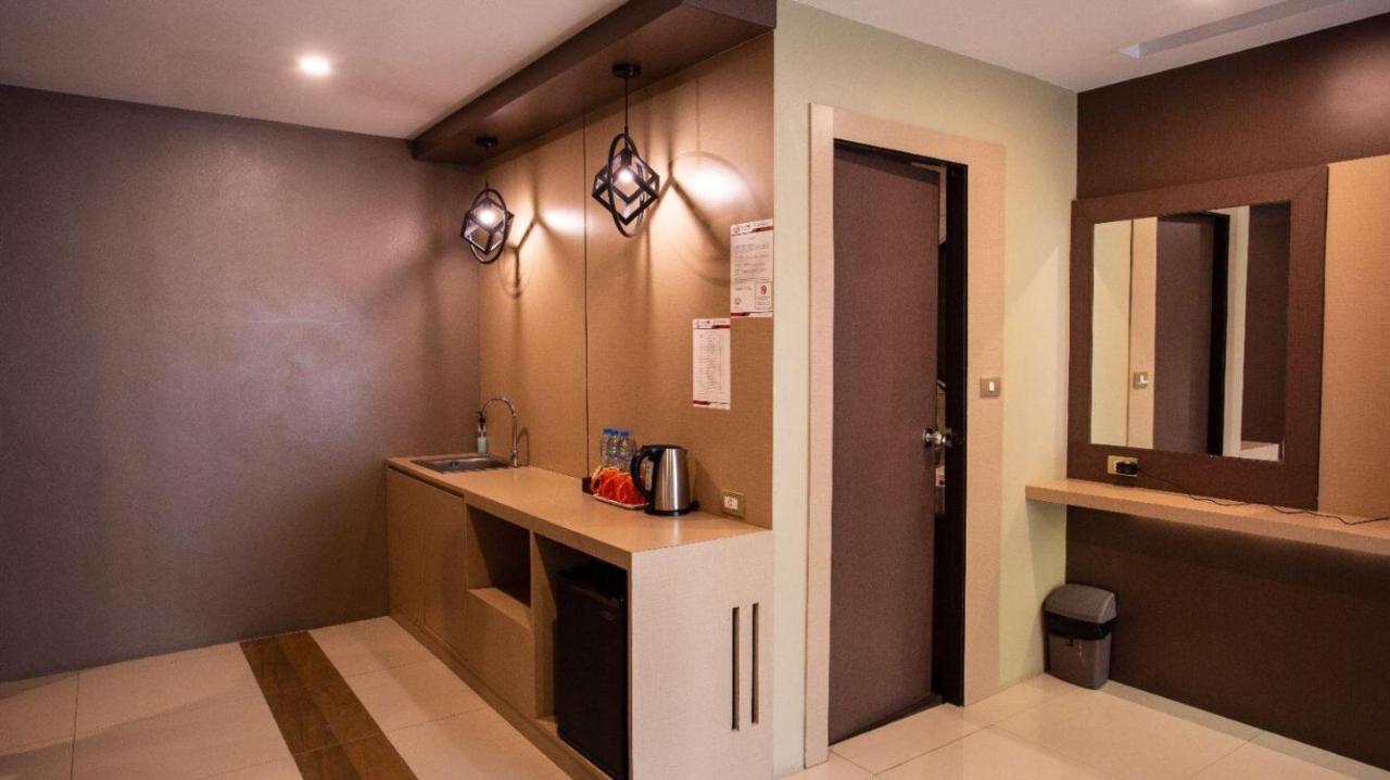 Grande Classic By Goad Avadhess Hospitality 1 Km Walking Street Pattaya Beach Exterior photo
